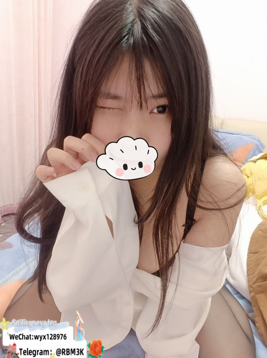 🌟名前：依依（イイ）